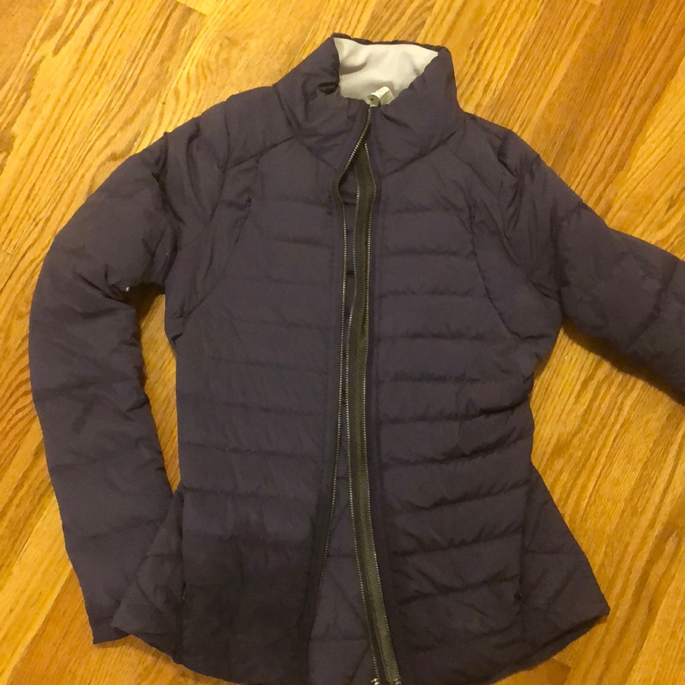 Women’s Lululemon size 6 jacket